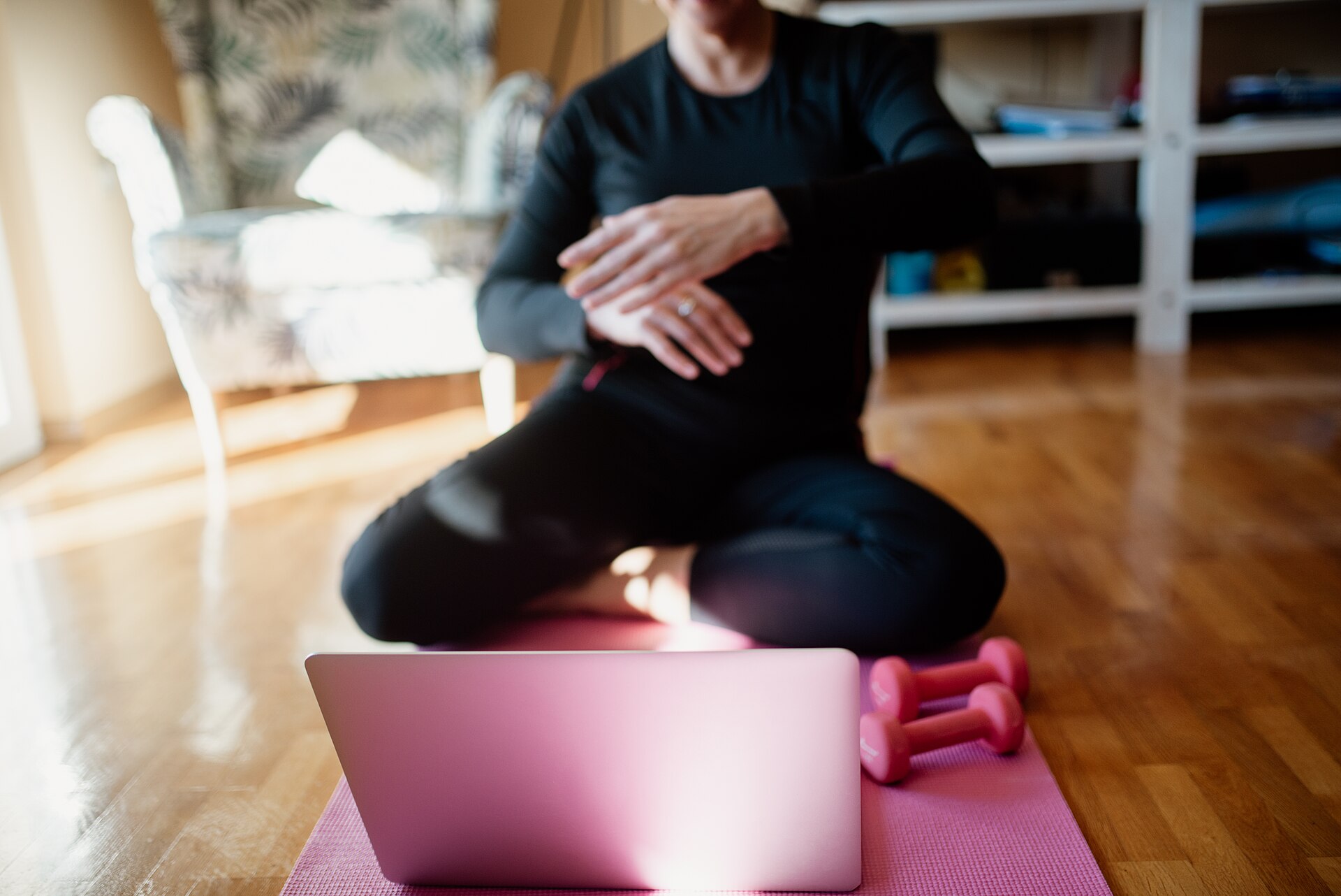 A Simple Stretch Routine Before Bed
